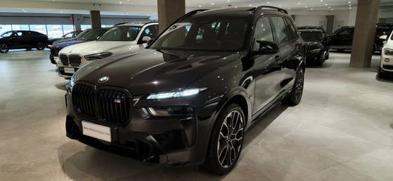 BMW X7 4.4 V8 GASOLINA M60i STEPTRONIC BMW X7 4.4 V8 GASOLINA M60i STEPTRONIC